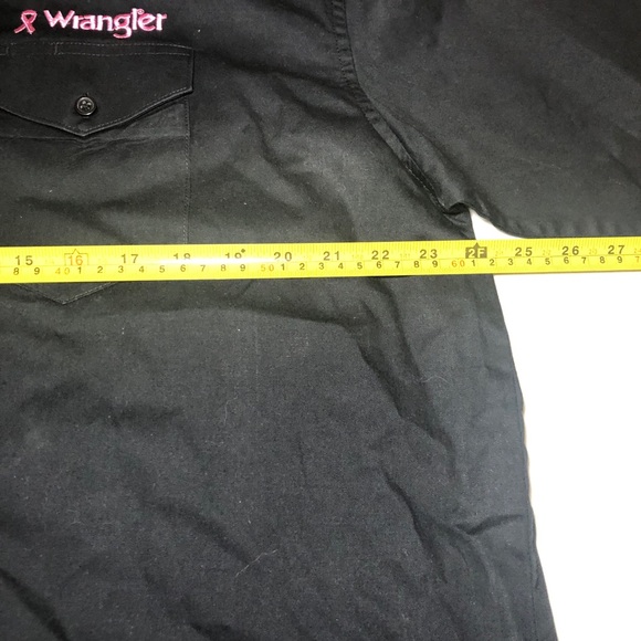 *Wrangler Shirt Men's XLT Tough Enough to Wear Pink Black Sleeve Logo Rodeo - Picture 6 of 9